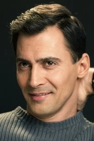 Ảnh diễn viên Aaron Courteau