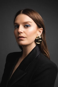 Ảnh diễn viên Ally Pankiw