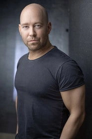 Ảnh diễn viên Andrew Coghlan