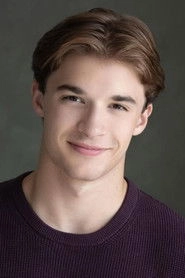 Ảnh diễn viên Avery Esteves