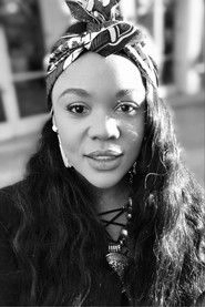 Ảnh diễn viên Chantelle M. Wells