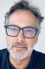 Ảnh diễn viên Chris Comrie