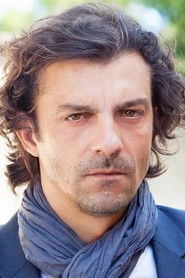 Ảnh diễn viên Chris Tomneer