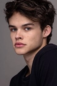 Ảnh diễn viên Curran Walters