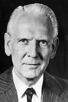 Ảnh diễn viên Gerald Sim