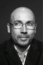 Ảnh diễn viên J. Miles Dale