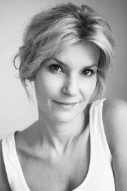 Ảnh diễn viên Joanna Bobin