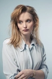 Ảnh diễn viên Julia Bache-Wiig