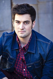 Ảnh diễn viên Kyle Cooper