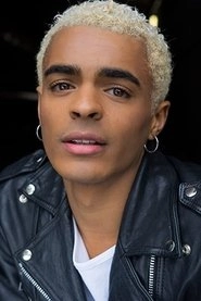 Ảnh diễn viên Layton Williams