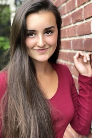 Ảnh diễn viên Lily Peterson