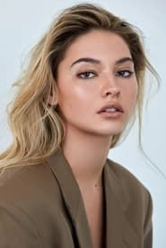 Ảnh diễn viên Madelyn Cline