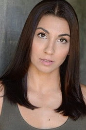 Ảnh diễn viên Maya Santandrea