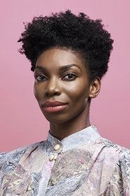 Ảnh diễn viên Michaela Coel