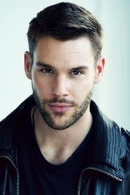 Ảnh diễn viên Paul Luebke