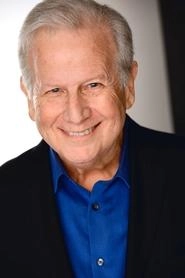 Ảnh diễn viên Sam Kwasman