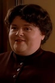 Ảnh diễn viên Sarah Flind