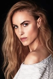 Ảnh diễn viên Stephanie Silva