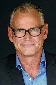 Ảnh diễn viên Stephen Brown