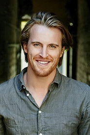 Ảnh diễn viên Thomas Larkin