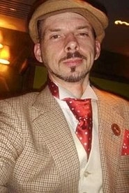 Ảnh diễn viên Tim Baggaley