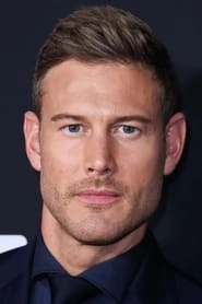 Ảnh diễn viên Tom Hopper