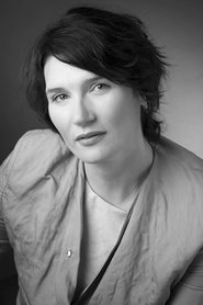 Ảnh diễn viên Valerie Edmond