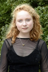 Ảnh diễn viên Valerie Pos