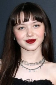 Ảnh diễn viên Violet McGraw