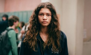 Phê Pha (Phần 2) (Euphoria (Season 2))