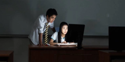 Tiết 4 Kinh Hoàng (4th Period Mystery)